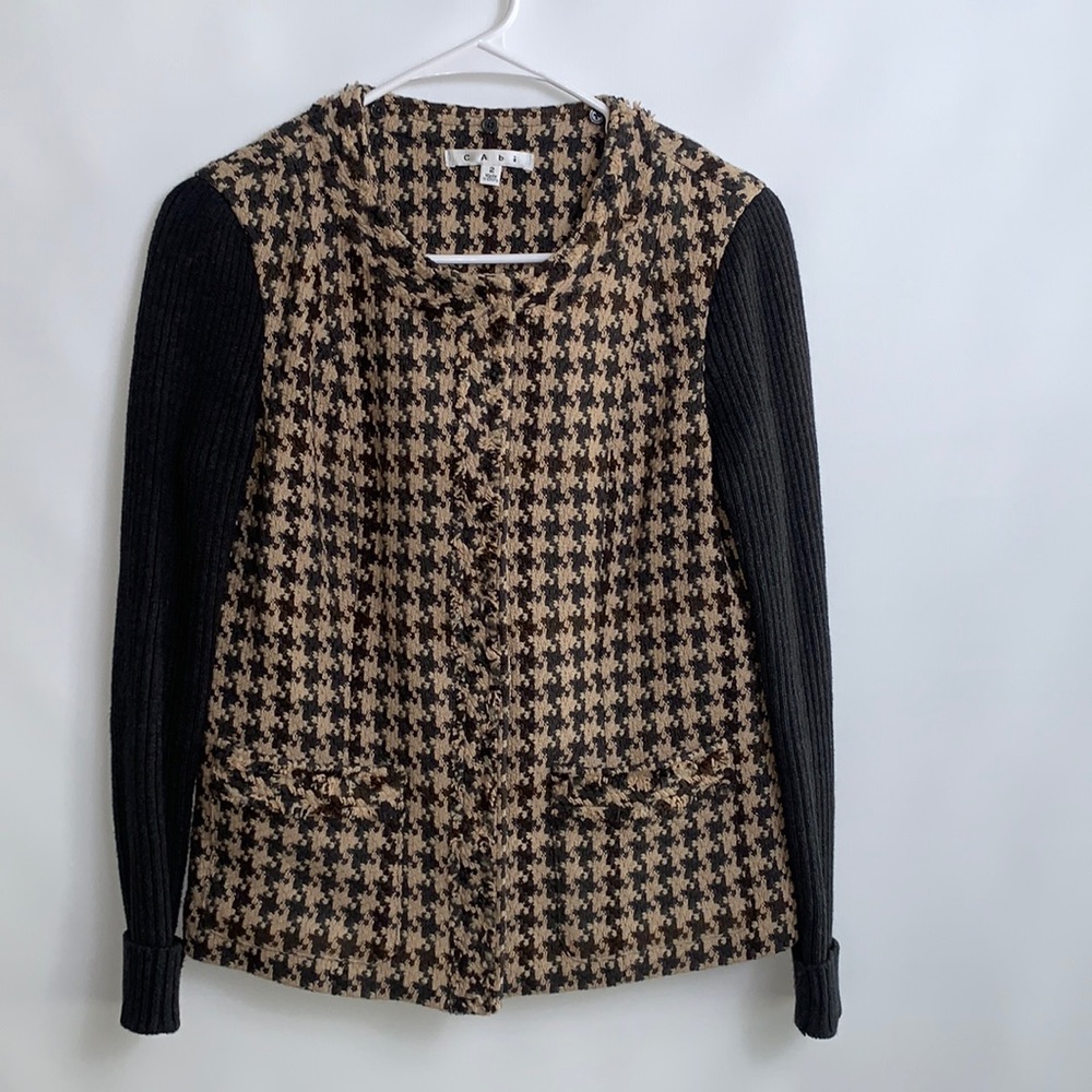 Cabi brown/tan houndstooth sweater jacket
